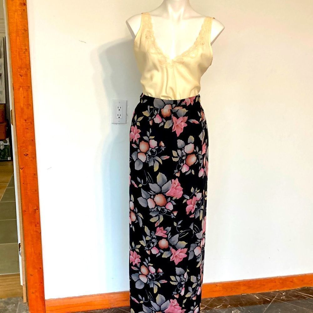 Mignon Paris New York vintage skirt